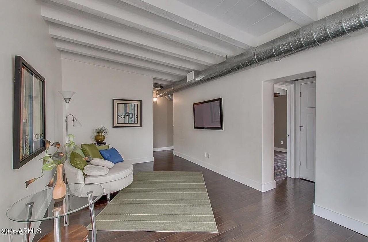 3228 N 27th St - Photo 5 of 25