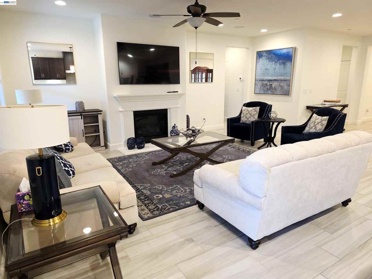2488 Remy Cantos Dr - Photo 6 of 50