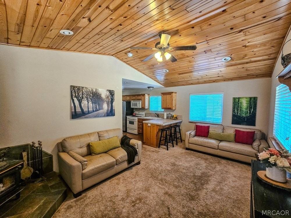 2136 3rd Ln - Photo 3 of 20