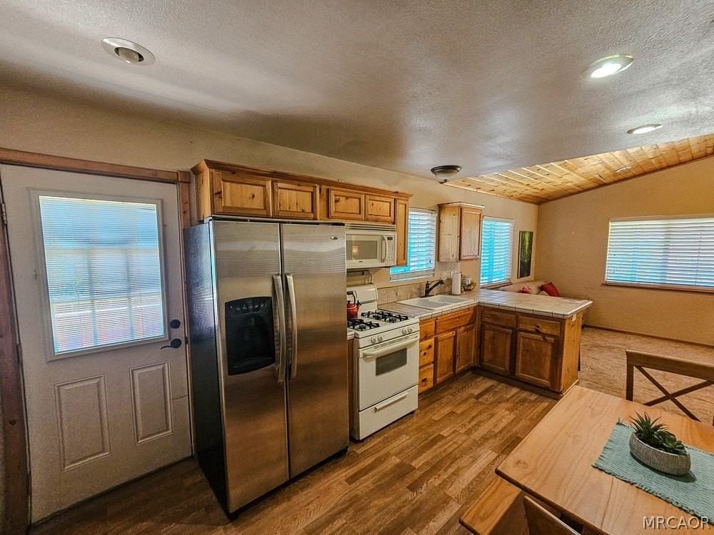 2136 3rd Ln - Photo 7 of 20