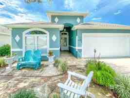 featured image of 25209 Windward Pl