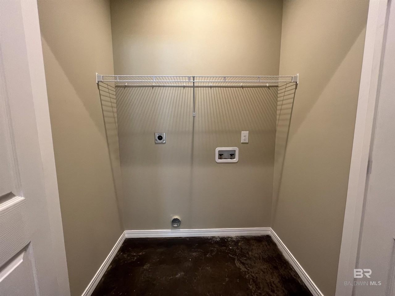 12898 Churchill Dr #B - Photo 7 of 13