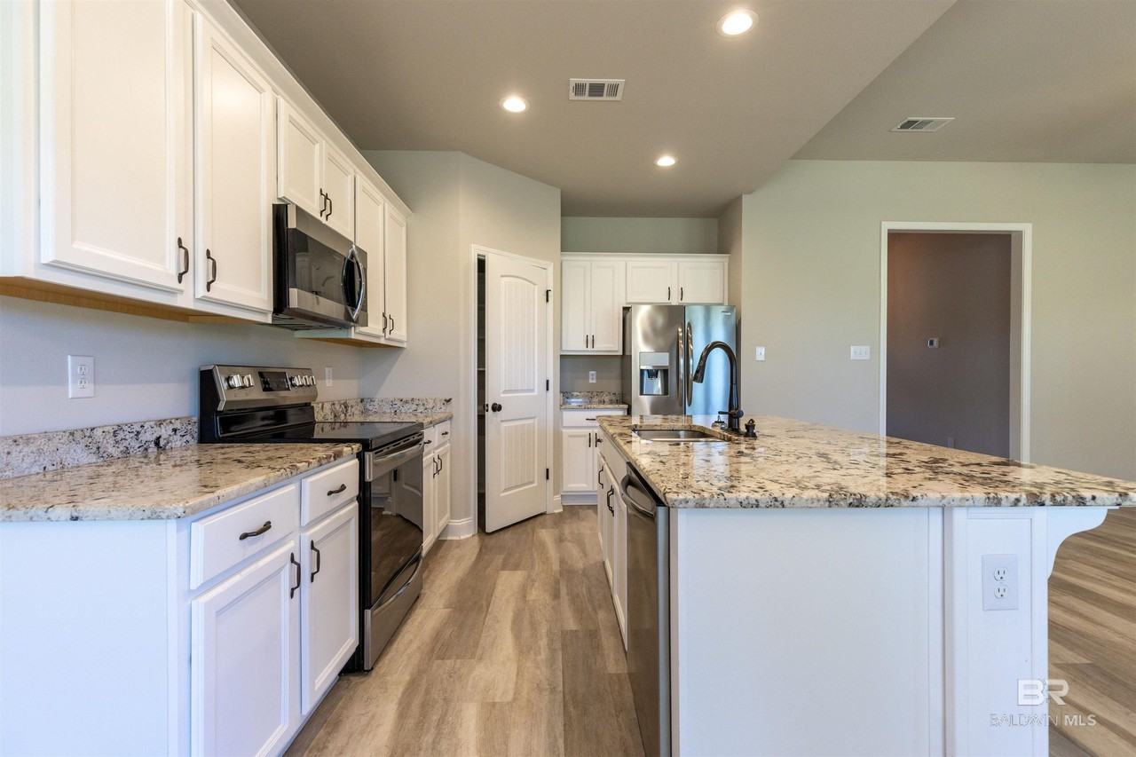 14627 Chenin Blanc Dr - Photo 5 of 16