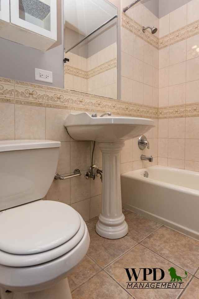 7838 S Ellis Ave - Photo 3 of 8