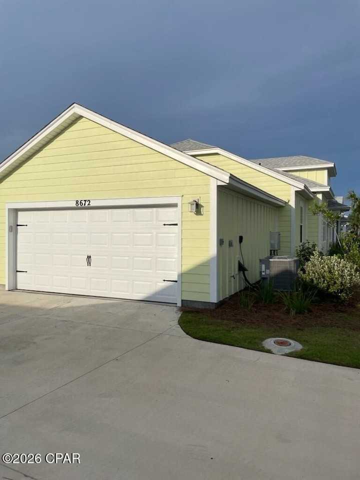 8672 Coral Reef Way - Photo 2 of 28