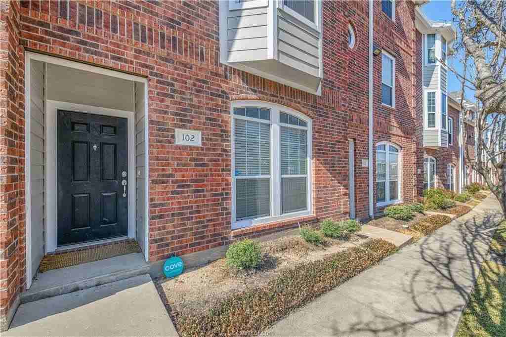 305 Holleman Dr E #102 - Photo 2 of 29