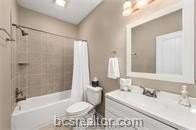 3907 Aspen St #A - Photo 2 of 7