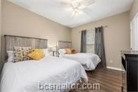 3907 Aspen St #A - Photo 4 of 7