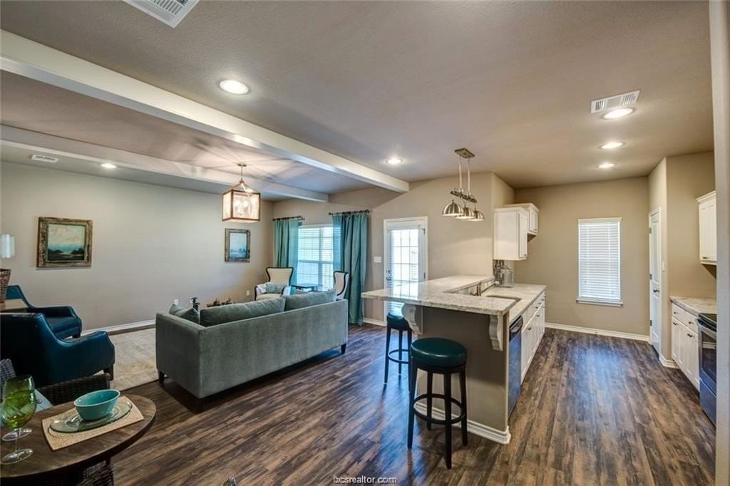 2905 Papa Bear Dr - Photo 4 of 23