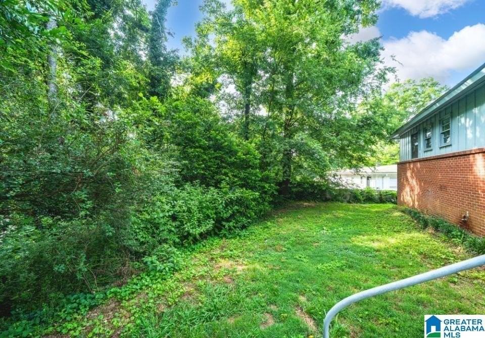 1321 Hatfield Ln - Photo 3 of 13
