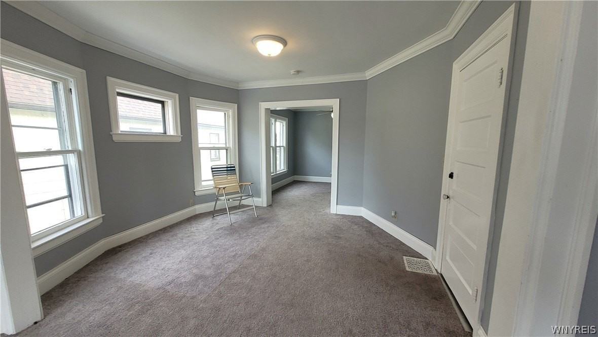 25 Richfield Ave - Photo 6 of 17