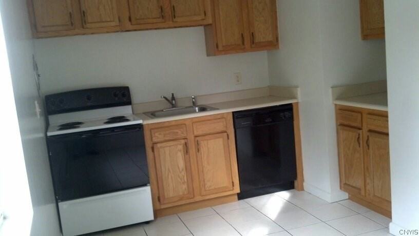 708 North Ave #17 - Photo 2 of 4