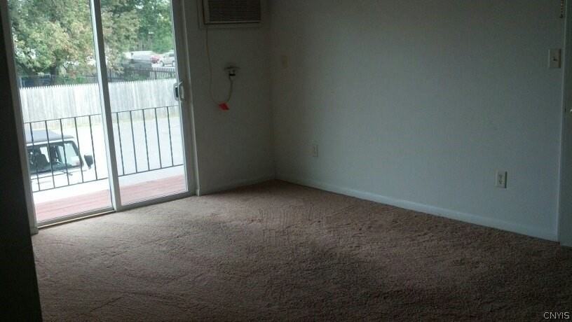 708 North Ave #17 - Photo 3 of 4