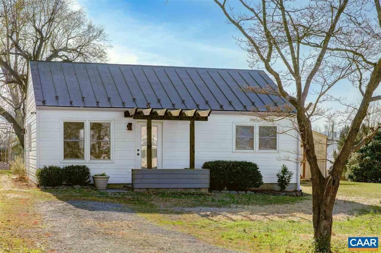 620 Belmont Ave - Photo 2 of 11