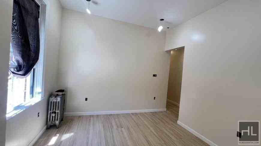 586 E 54th St - Photo 2 of 10