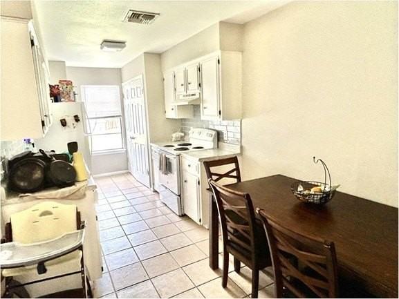 1608 Cimmarron St #B - Photo 4 of 11