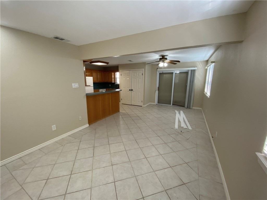5621 Burton Ln - Photo 4 of 20