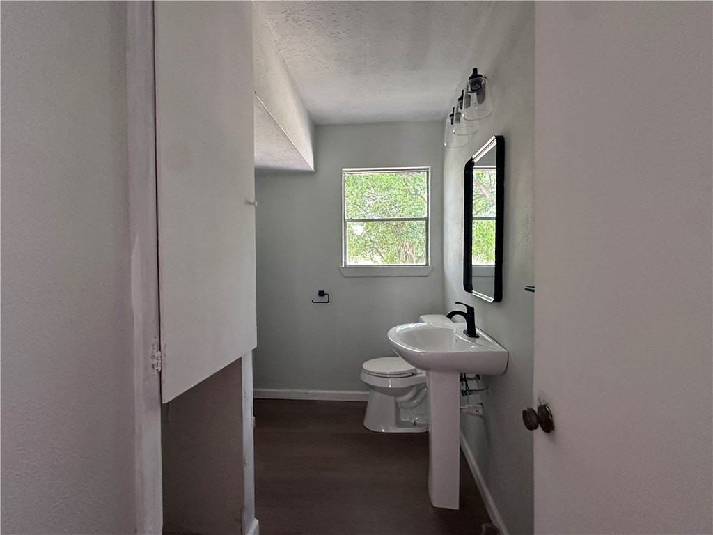4533 Bluebelle Ln - Photo 5 of 10