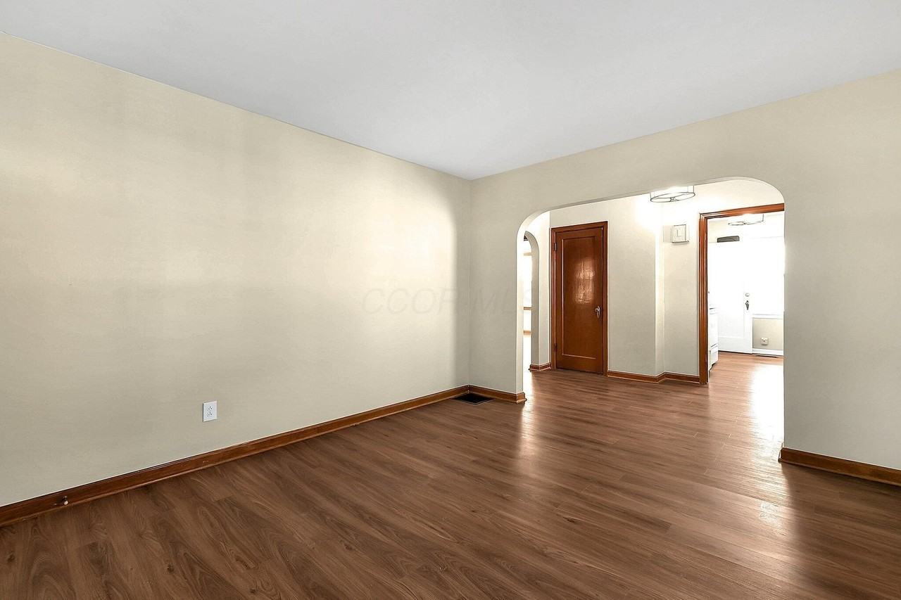 91 W Kanawha Ave - Photo 3 of 22