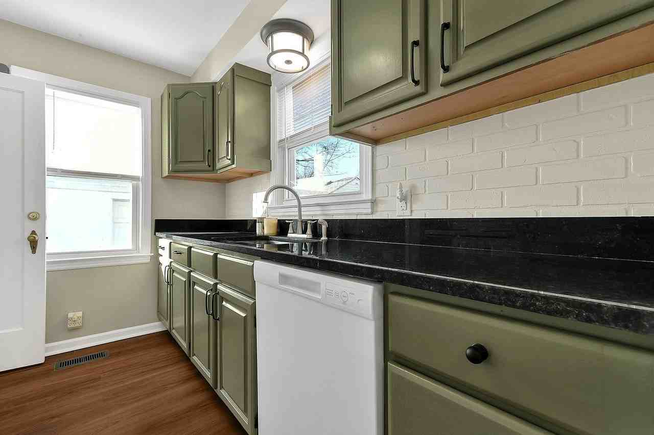 91 W Kanawha Ave - Photo 7 of 22