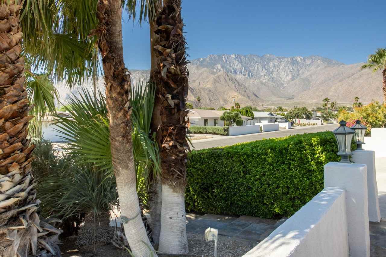 502 E Molino Rd - Photo 4 of 50