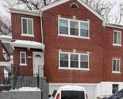 featured image of 5401 Newfield Ave #1