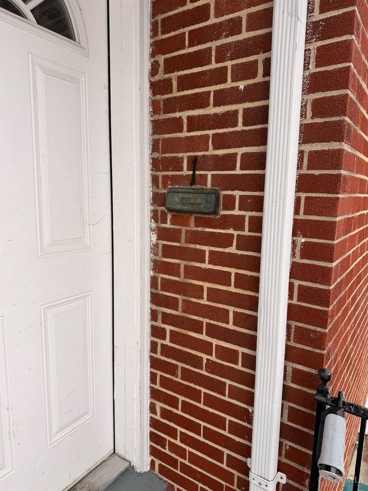 5401 Newfield Ave #1 - Photo 2 of 18