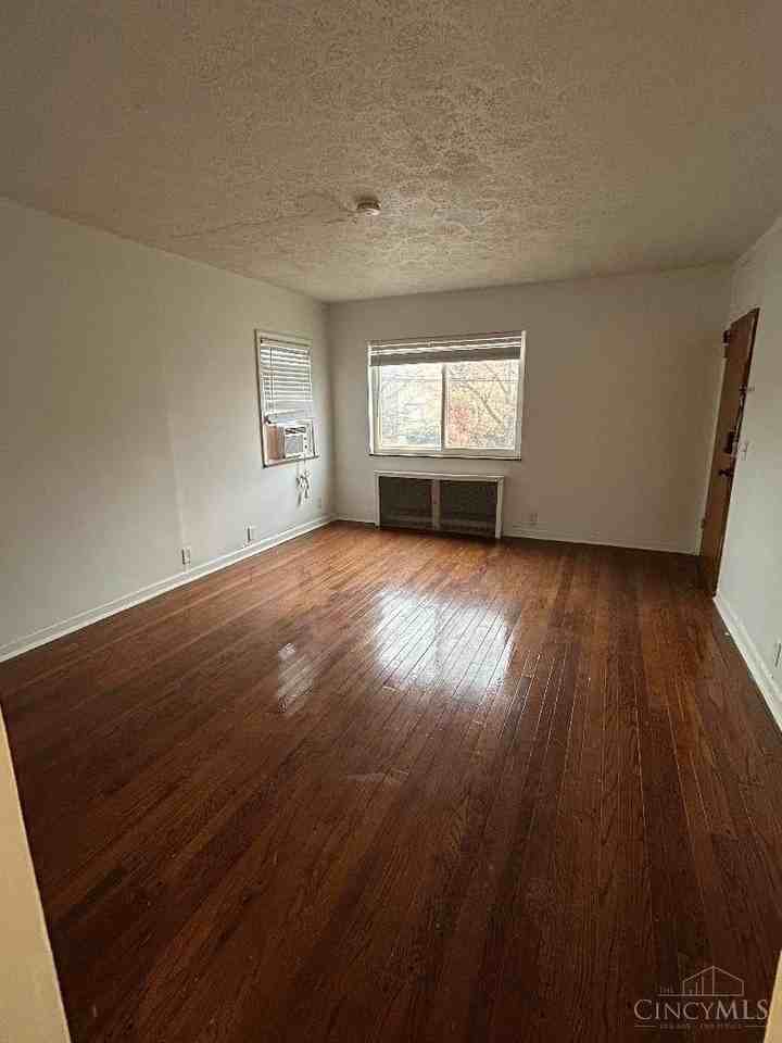 4431 Ridgeview Ave #1 - Photo 2 of 10