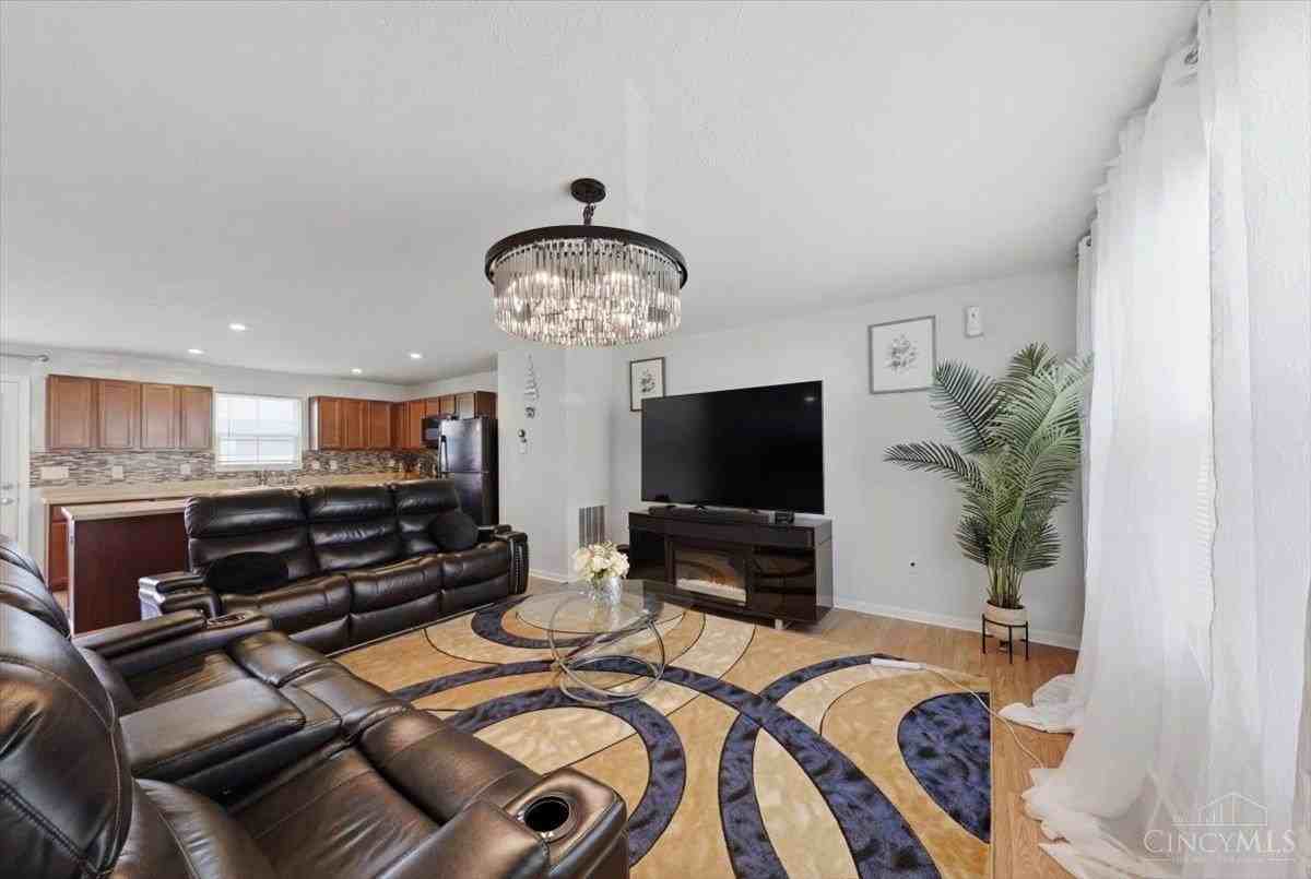 175 Skyway Dr - Photo 7 of 45