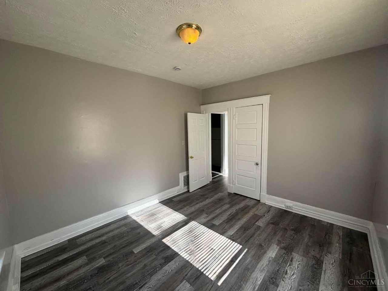 3671 Vine St #2 - Photo 5 of 13