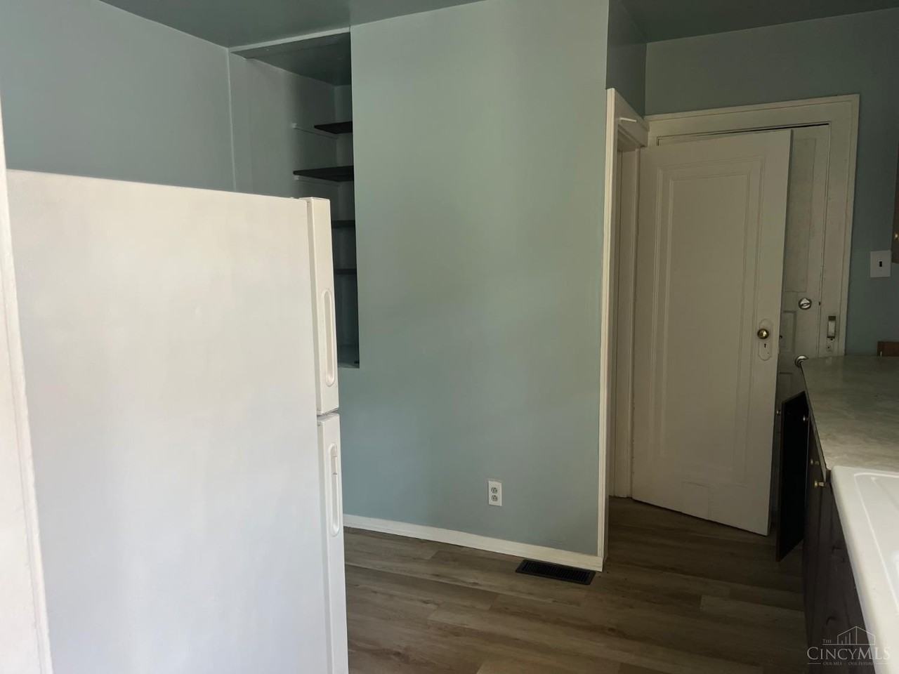 1718 1st Ave - Photo 6 of 11