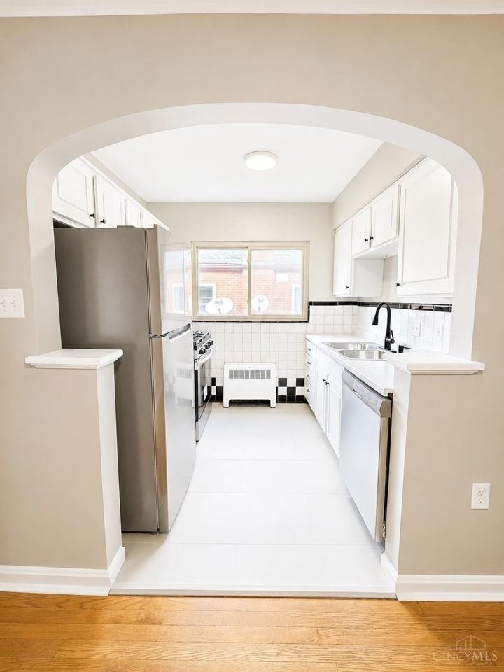 4224 Virginia Ave #4 - Photo 7 of 20