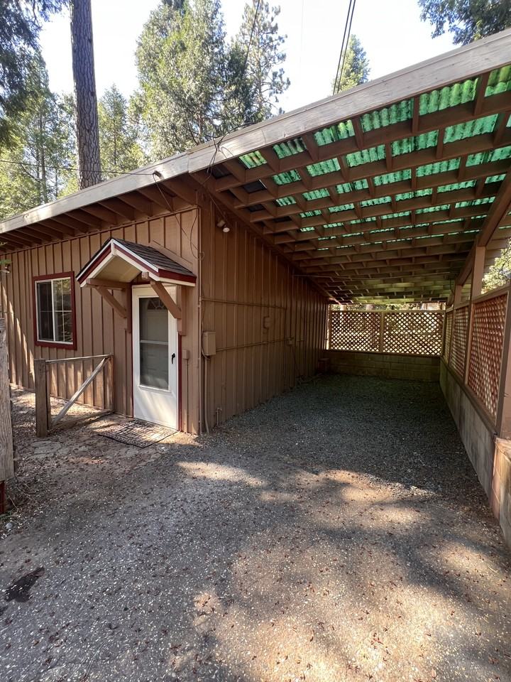 12524 Valley View Rd #1 - Photo 2 of 20