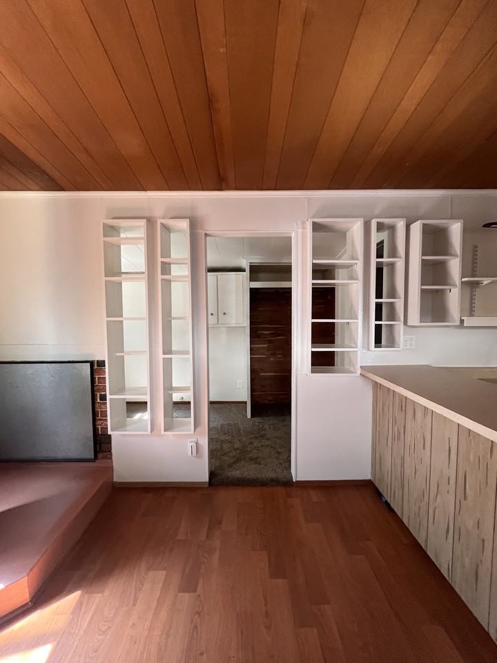 12524 Valley View Rd #1 - Photo 5 of 20