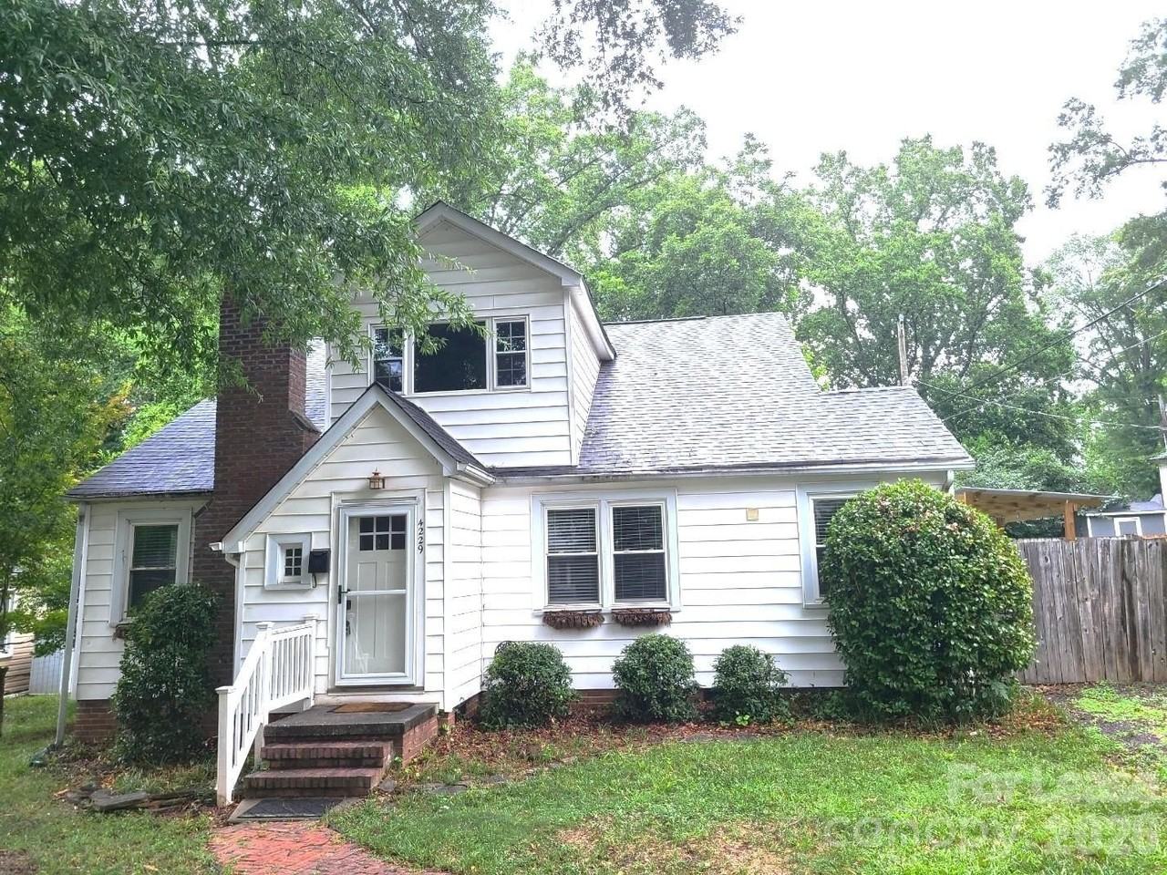 4229 Hiddenbrook Dr
