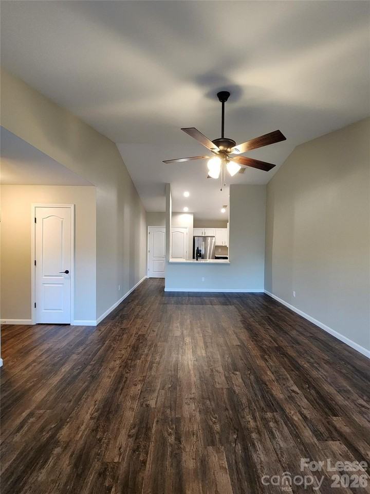 2342 Brendon Patrick Ct - Photo 4 of 20