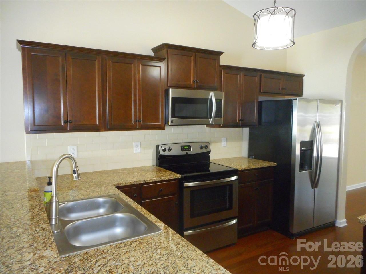 418 Windsor Gate Dr - Photo 5 of 28
