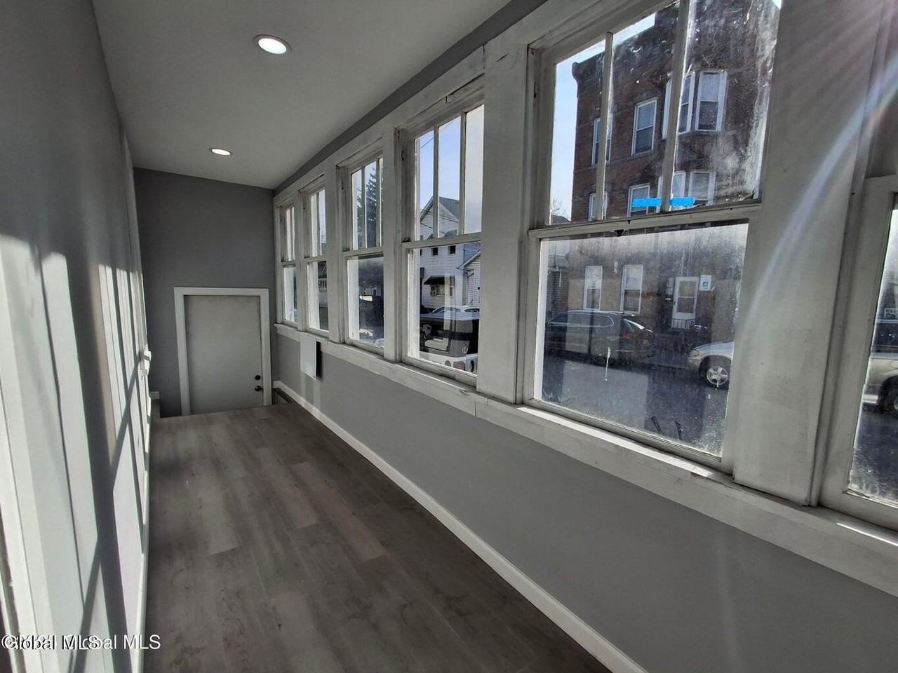 98 Congress St #2 - Photo 2 of 30