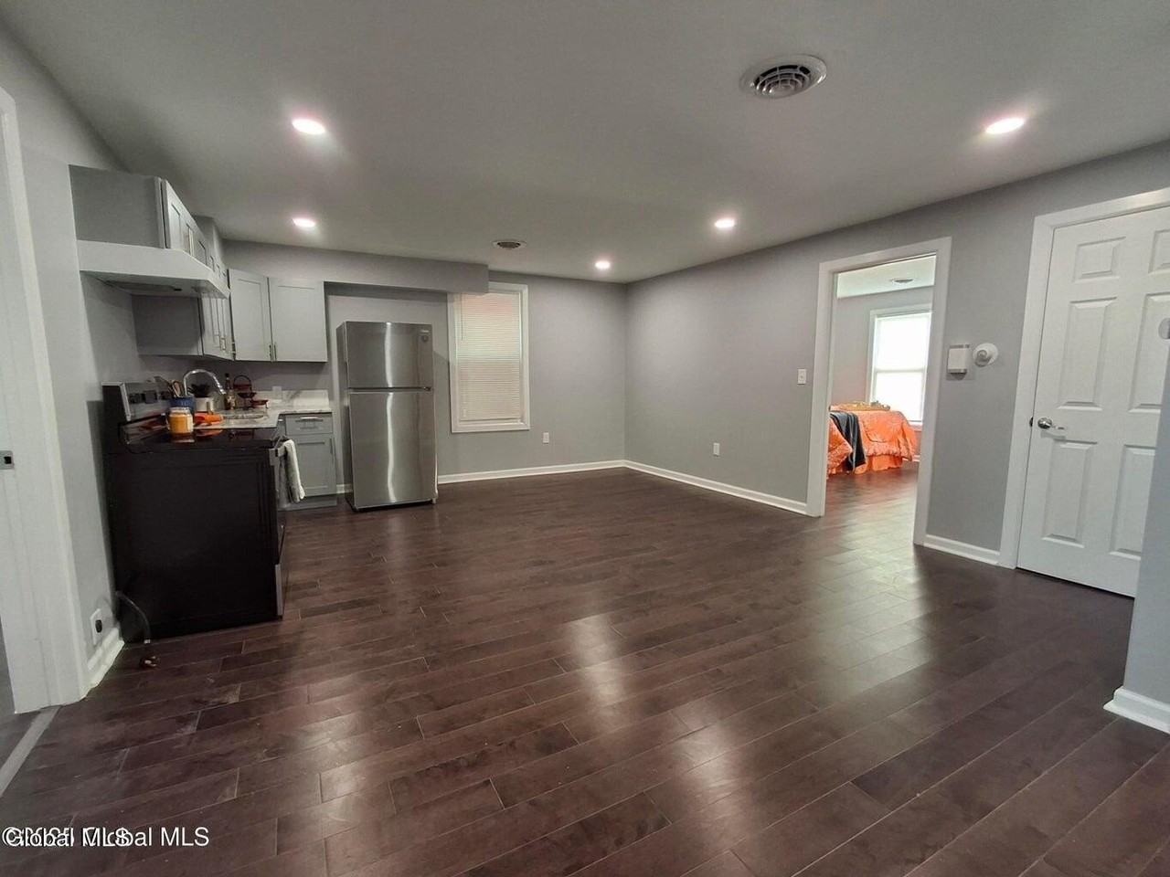 98 Congress St #2 - Photo 7 of 30
