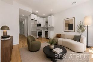 15 Hampton Pl - Photo 1 of 1