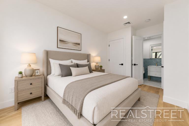15 Hampton Pl - Photo 4 of 9