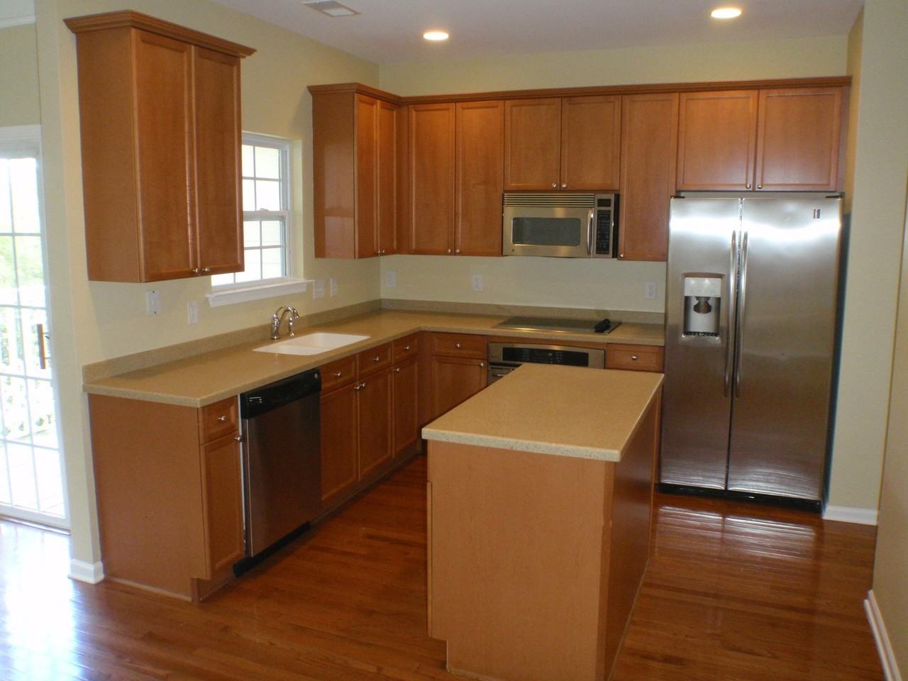 3460 Claremont St - Photo 7 of 19