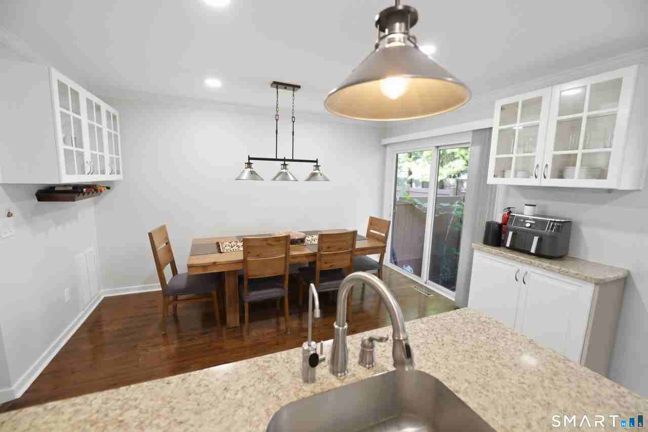 1463 Black Rock Tpke #3 - Photo 7 of 15