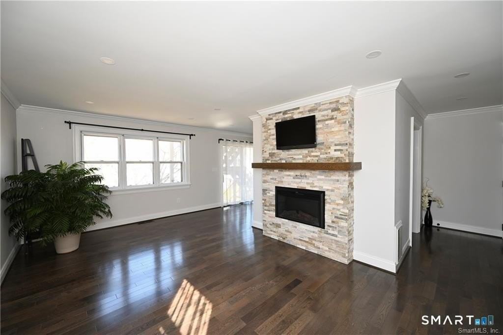 31 Carriage Dr #31 - Photo 6 of 14