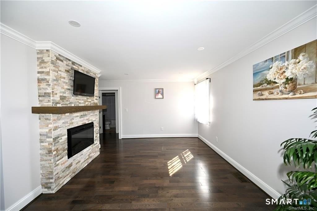 31 Carriage Dr #31 - Photo 7 of 14
