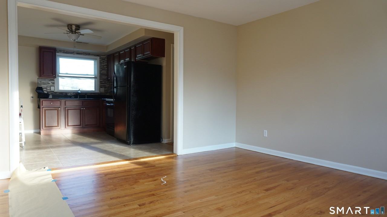 2830 Sampson St #4 - Photo 3 of 30