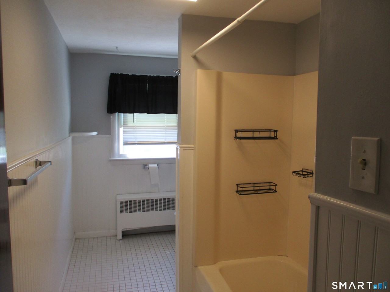 29 Holmeslea Ct #4 - Photo 7 of 14