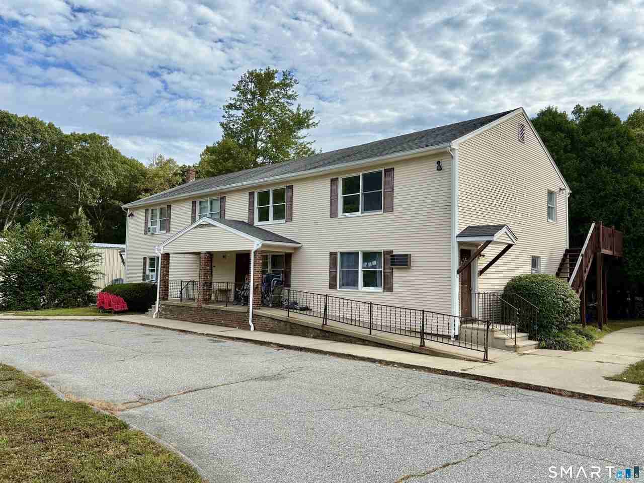 14 Fairway Dr #1
