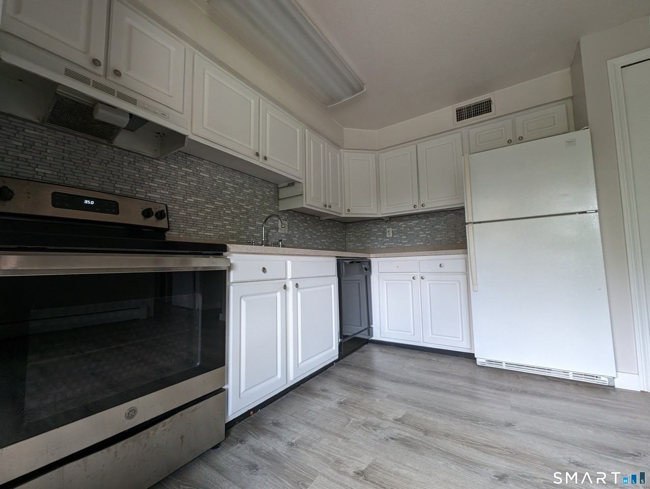 2 Loveland Hill Rd #I2 - Photo 3 of 14