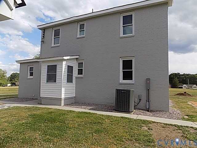 5300 River Rd - Photo 2 of 12